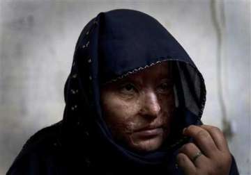 abused women face lonely struggle in pakistan