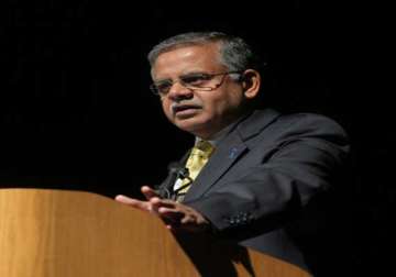 indian american nagi naganathan is interim president of us varsity