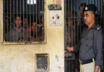 indian prisoner kishore bhagwan found dead in karachi s landhi jail