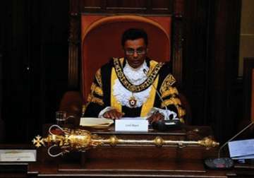 indian origin man is first muslim mayor of uk town