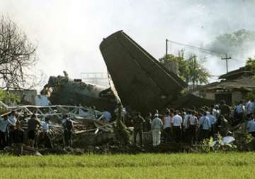 indonesia military plane crashes into houses kills 10