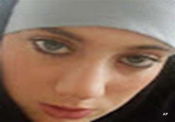 interpol issues alert for british terror widow