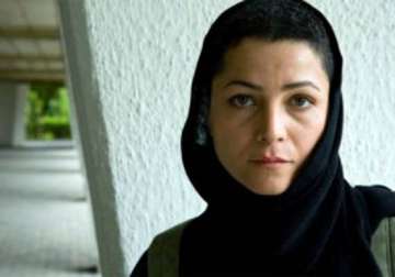 iranian actress to get 90 lashes one year in jail