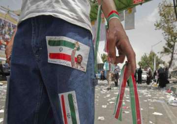 iranians to israeli pm we are free to wear jeans