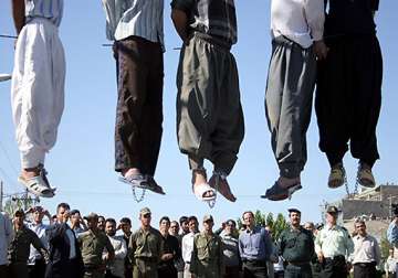 iraq hangs seven to death for terrorism