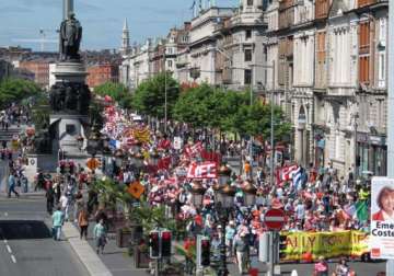 irish parliament legalizes abortion