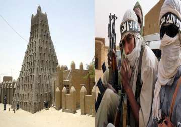 islamists continue destroying timbuktu heritage