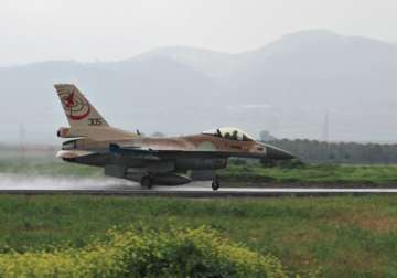 israel grounds fighter jets after midair near collision
