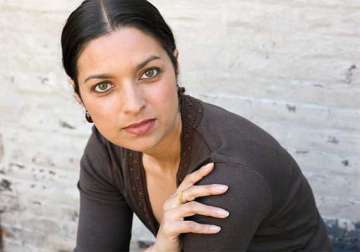 jhumpa lahiri loses out on us national book award