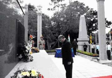 krishna pays tributes to ipkf soldiers at lanka memorial