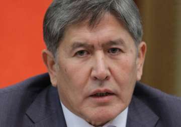 kyrgyzstan swears in new president