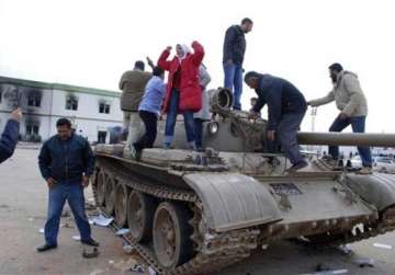libyan protesters defiant after gadhafi speech