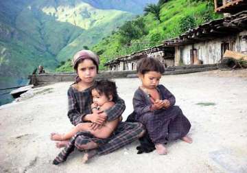 nepal bangladesh reducing poverty faster than india study