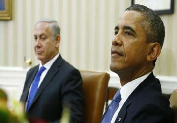 netanyahu urges obama to keep iran sanctions in place