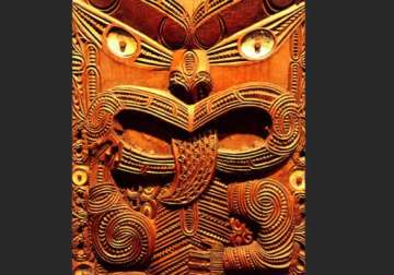 new zealand gets back historic maori carvings