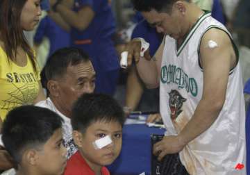 new year firecrackers injure nearly 500 filipinos