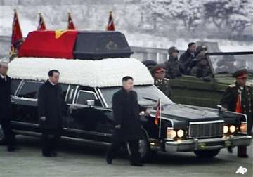 north korea bids wintry mass farewell to kim jong il