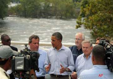 obama viewing irene s flood damage in new jersey
