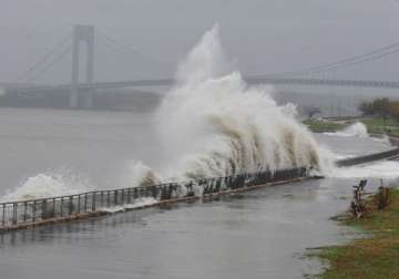 hurricane sandy claims 59 lives as rescuers struggle with aftermath