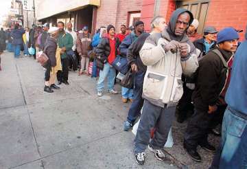 one in six americans living below poverty line rs 10 lakh annual census