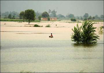 over 3 lakhs affected in pak floods death toll 108