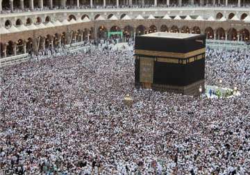 over 51 000 indians arrive for hajj 13 dead