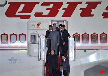 pm arrives in seoul to attend nuclear security summit