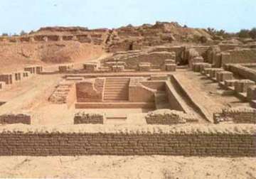 pak archaeologists discover indus valley era seal