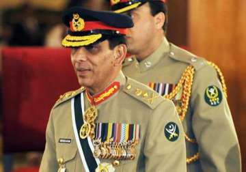 pak army chief angry over negative propaganda