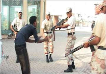 pak ranger gets death sentence for killing youth in karachi