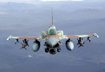 pak scrambled combat jet after indian chopper strayed report