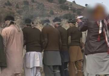 pak taliban releases horrifying video of execution of 15 pakistani soldiers by firing squad