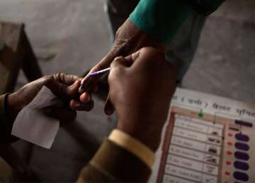 pak other saarc nations to emulate india s poll practices