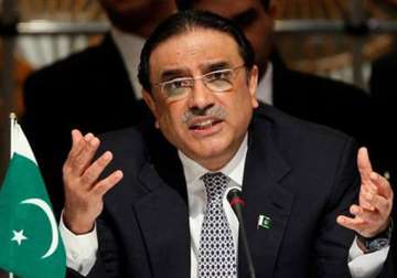 pak set to reopen nato routes zardari to attend summit