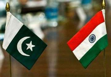 pakistan media flays india for axing foreign secretaries level talks