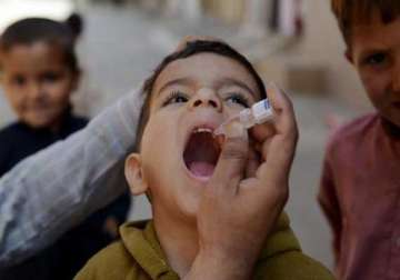 pakistan running out of polio campaign funds
