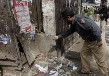 pakistani leader among 29 killed in suicide bombing