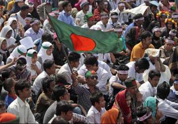 awami league sweeps bangladesh polls 21 killed in violence