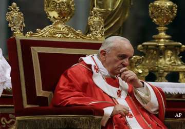 pope warns church leaders against seeking power