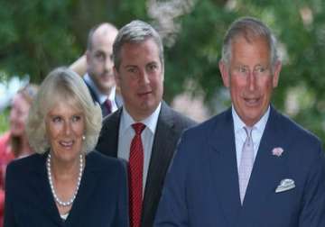 prince charles camilla host dinner for commonwealth leaders