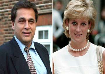 princess diana was madly in love with pak doctor hasnat khan