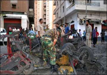 qaeda car bombing kills 15 yemen soldiers military