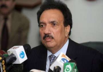 rehman malik urges india to lift stay on new visa regime