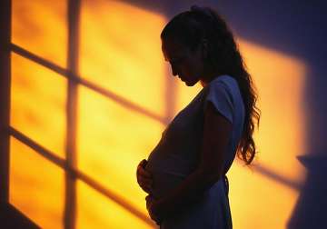 report shows big drop in teen births in us