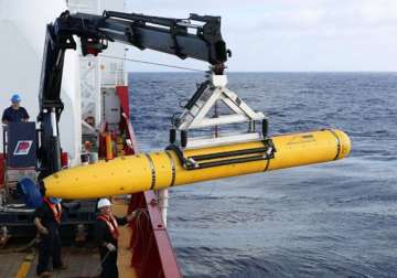 robotic submarine completes 14th mission to locate missing jet