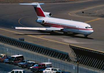 russia mulls producing commercial airliners in india