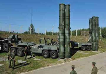 russia to deploy three s 400 air defence regiments