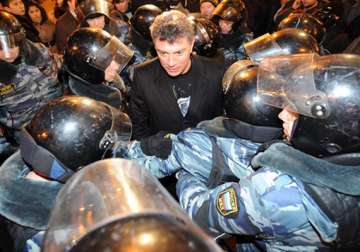 russian opposition leaders held amid anti putin protests