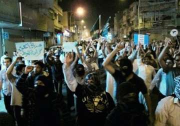 saudi shiites protest after troops kill 1 youth