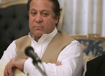 sharif undergoes heart surgery in london